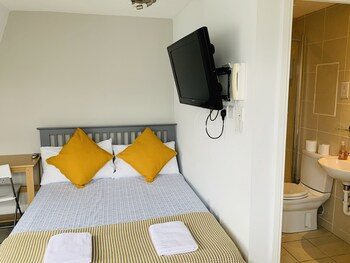 Others 5, London City Studio Apartments, London