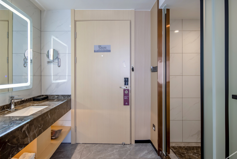 Bathroom 3, Borrman Hotel Lipu Central Plaza, Guilin