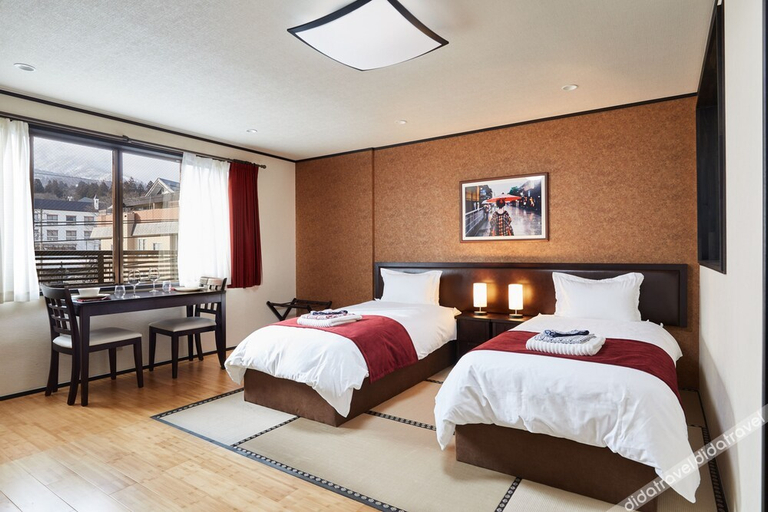 Bedroom, The Address Akakura, Myōkō