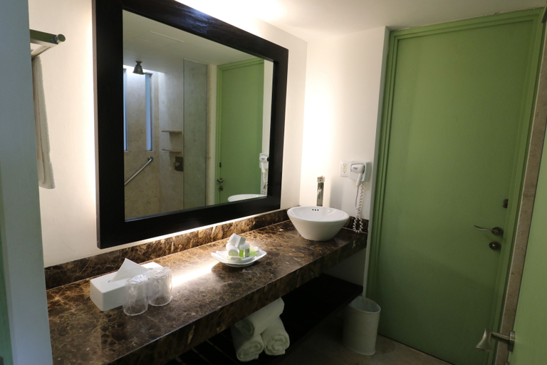 Bathroom, Courtyard by Marriott Veracruz Tuxpan, Tuxpan