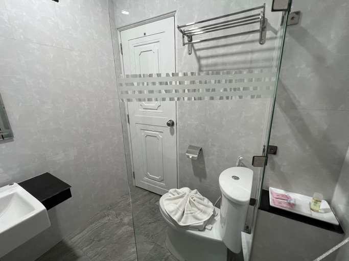 Bathroom 4, Navasiriplace, Muang Buri Ram