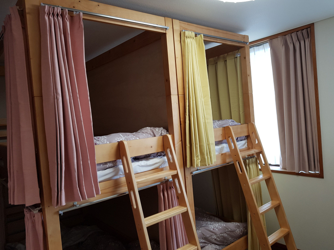 Bedroom 4, Guesthouse ZINK, Sado