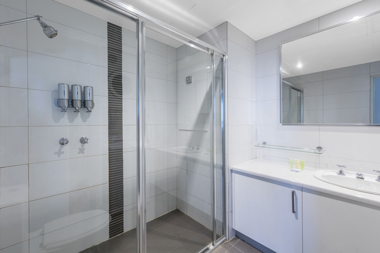 Bathroom 2, Riverside Apartments Melbourne, Melbourne