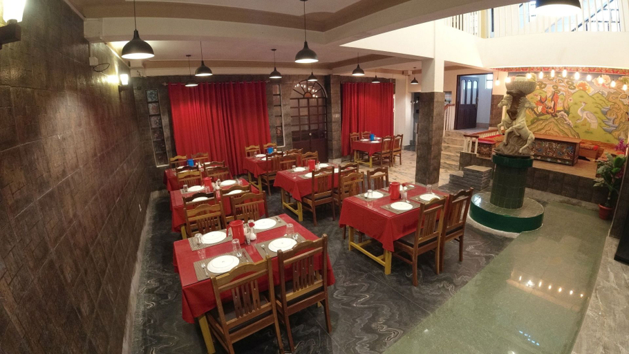 Food & Drinks 2, Mash Flora Fountain, East Sikkim