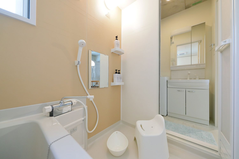 Bathroom 5, Landmark Namba E, Osaka