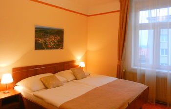 Others 3, Hotel Tábor, Tábor