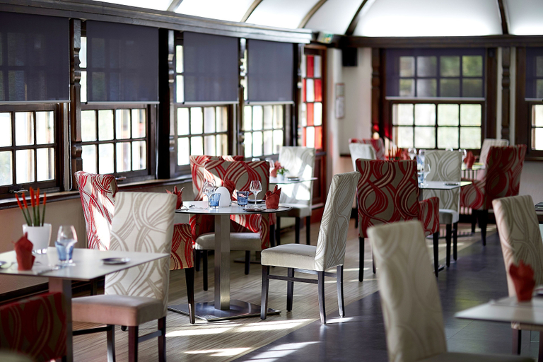 Restaurant 5, Logis Hôtel la Commanderie de Champarey, Isère