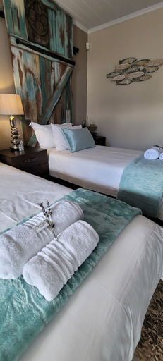 Bedroom 3, Rox and Sea Country Lodge, West Coast