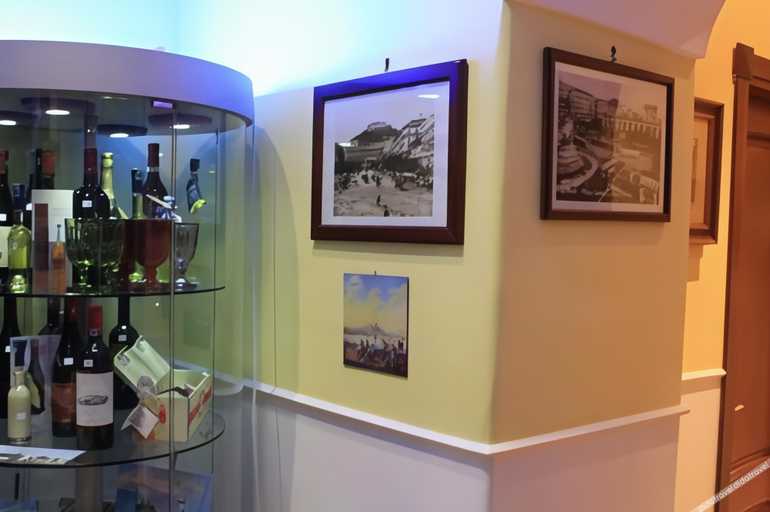 Food & Drinks 5, B&B Del Corso, Napoli