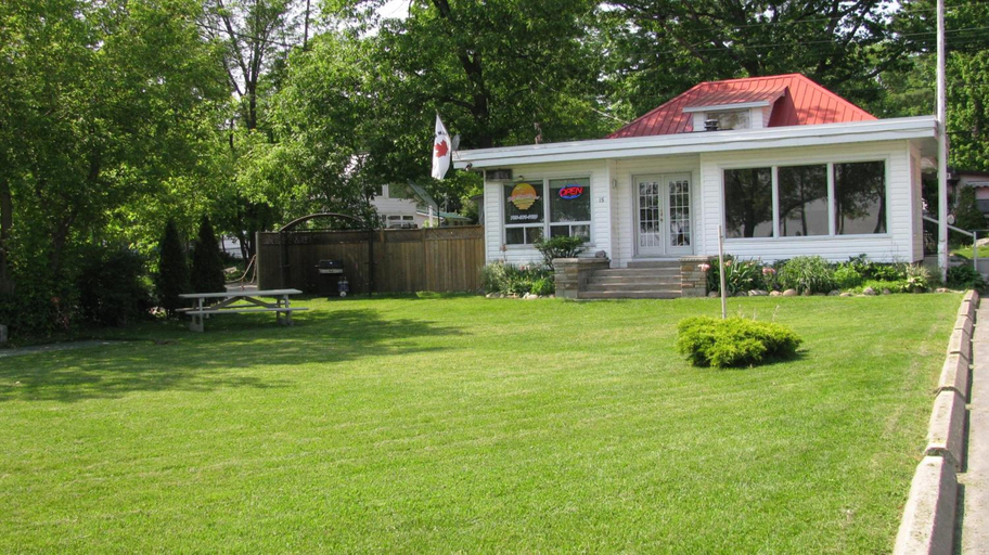 Others 2, Balm Beach Resort & Motel, Lake Hurron