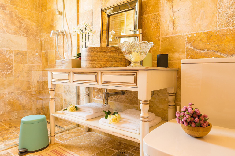 Bathroom 5, Country Spa Retreat, Snagov