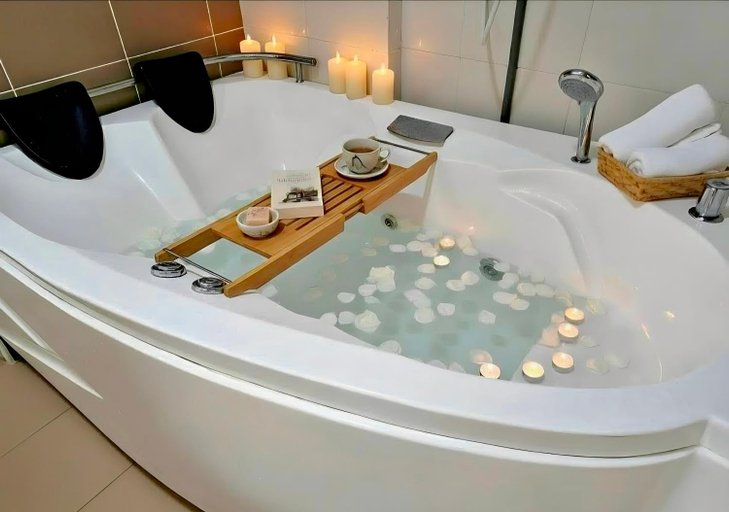 Bathroom, Paragon Water Themepark Suites Melaka by GGM, Malacca City