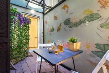 Others 5, Relais Gaia, Florence