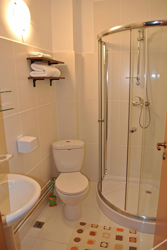 Bathroom 3, Global Boutique, Brasov