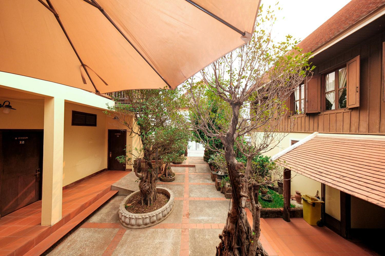 Others 3, Bualuang Hotel, Luang Prabang