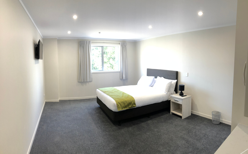 Bedroom 2, Bakers Lodge, Manukau