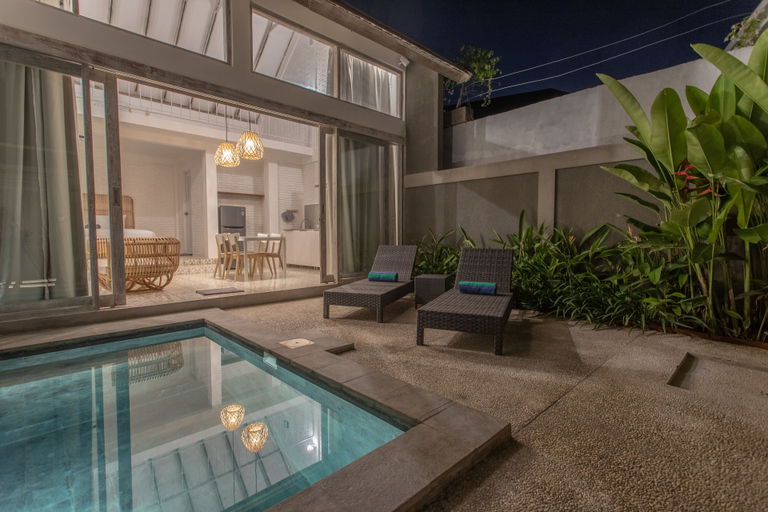Sport & Beauty 4, Echopearl - 1 BR White Studio House near Echobeach, Badung