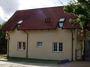Others 3, B&B vis a vis Zamku, Malbork