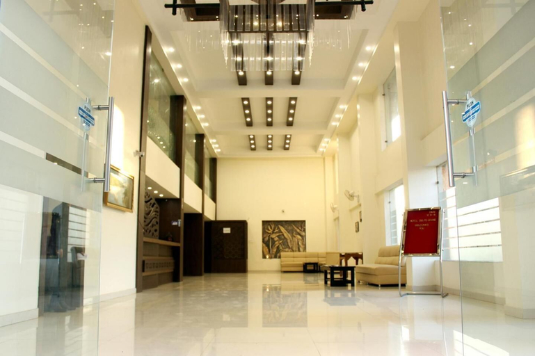Public Area, Hotel Delite Grand, Jabalpur