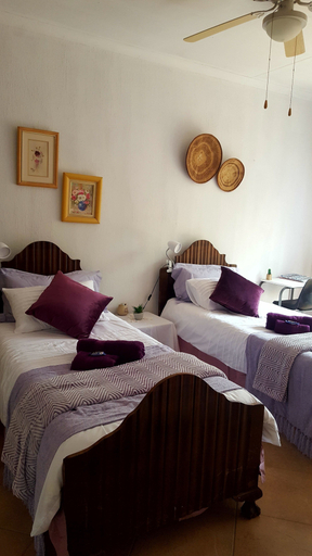 Others 5, At Rest Bushstay, Mopani