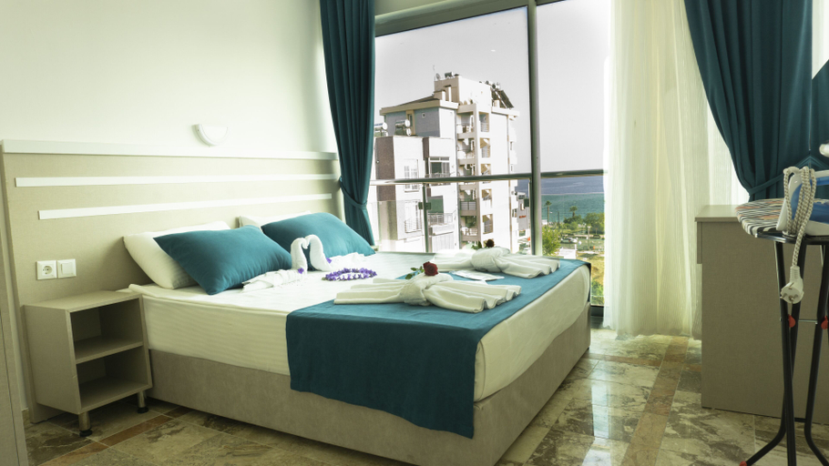 Others 3, Yelken Apart Hotel, Antalya