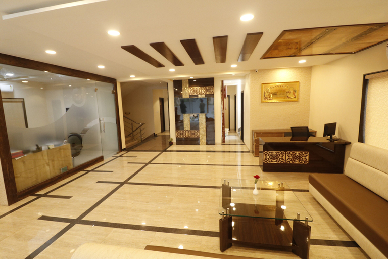 Public Area, Blueberry Inn, Raipur