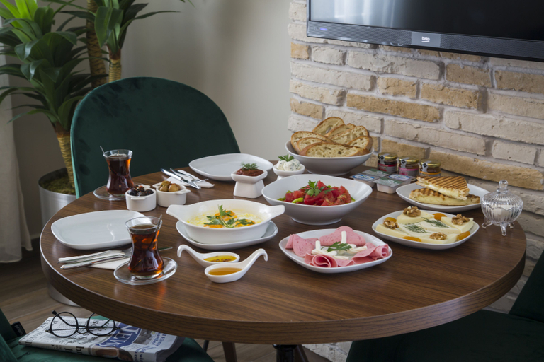 Food & Drinks 4, Maxuite Hotel in Home, Edremit