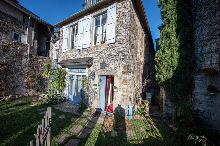 Front of property 3, Amphitryon, Pyrénées-Atlantiques