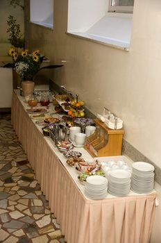 Others 4, Hotel Domus Aventina, Rome