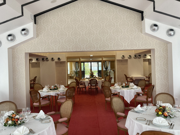 Food & Drinks, Villa Médicis Saint-Cyr-L'école, Yvelines