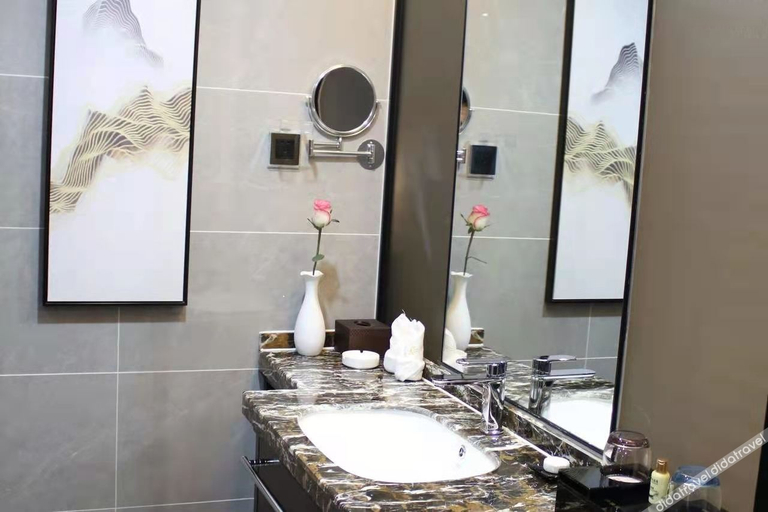 Bathroom 3, Shaya Hotel, Aksu