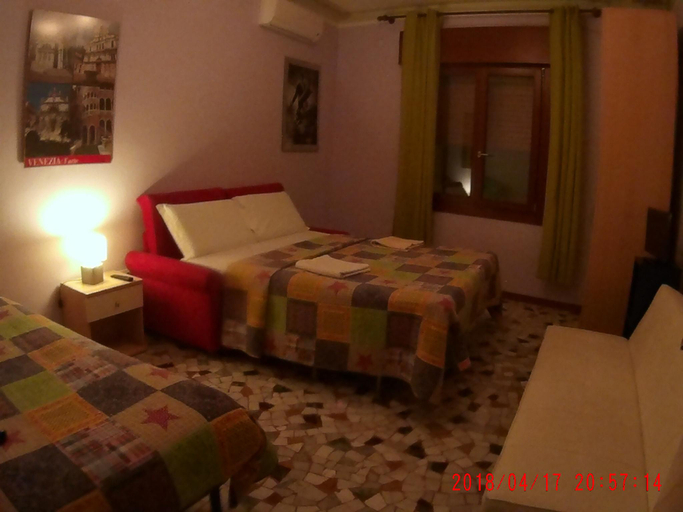 Bedroom 4, B&B The Caponi Bros, Venezia