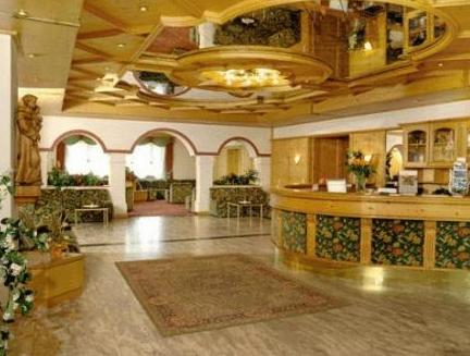 Public Area, Hotel Antonius, Zell am See