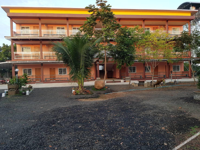Others 5, Gone-DaiDai Apartment, Nong Ki