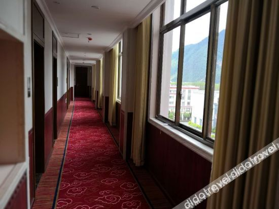 Others 5, Xinyi Business Hotel, Nyingtri