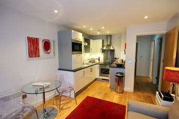 Others 2, Saco Bristol - Broad Quay Apartment, Bristol