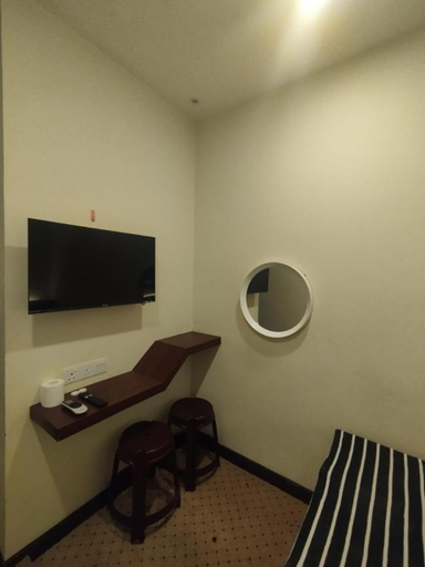 Others 3, B & B 31 Kota Kinabalu, Kota Kinabalu