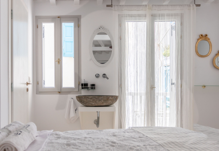 Bedroom 2, aniko suites Chora, South Aegean