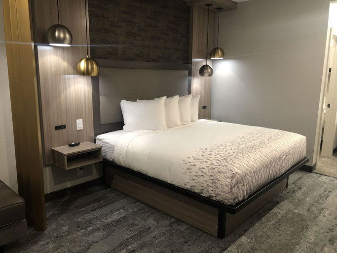 Bedroom 5, Hotel Solara Hobby Airport, Houston