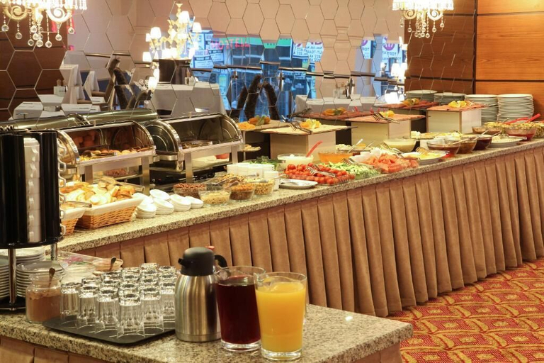 Food & Drinks 3, Arya Hotel Business Deluxe, Merkez