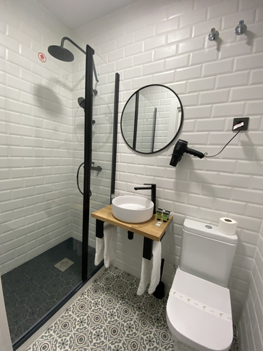 Bathroom 5, Casual Bilbao Mardones, Vizcaya