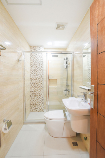 Bathroom 4, Hotel Merlo, Makati City