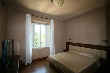 Others 3, Villa Mariotti, Pesaro E Urbino