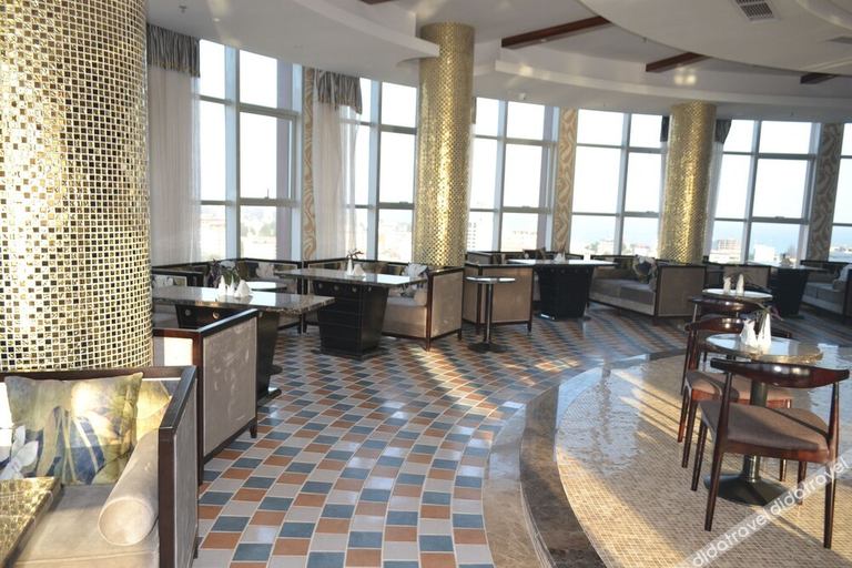 Food & Drinks 5, Hôtel Kaloum, Conakry