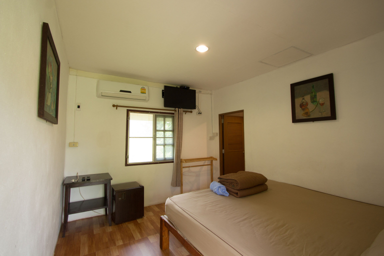 Others 2, Numpubaandin Homestay, K. Sam Roi Yot
