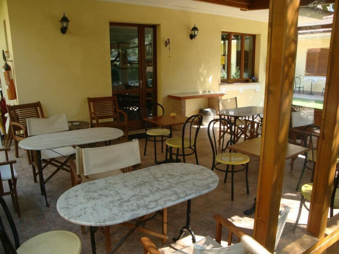 Others 2, Villa Anita, Latina