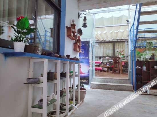 Others 3, Yinian Zhijian Inn, Lhasa