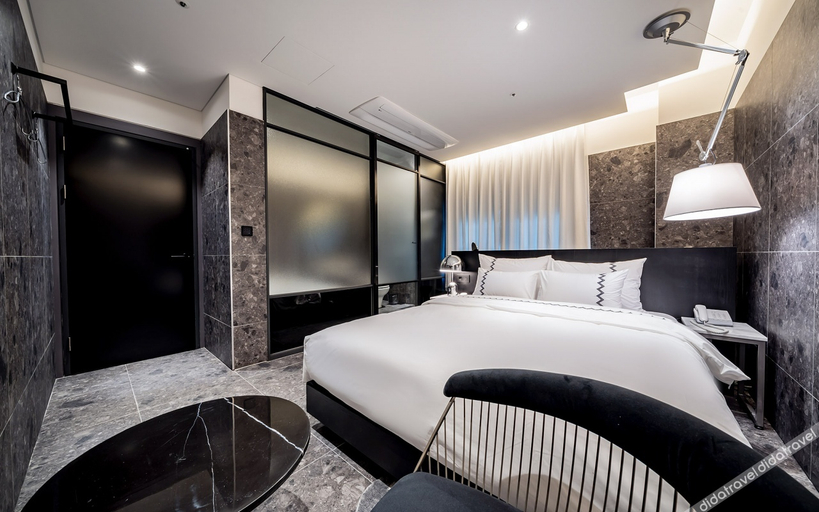 Bedroom 3, Hanam Alice Next Door, Guri