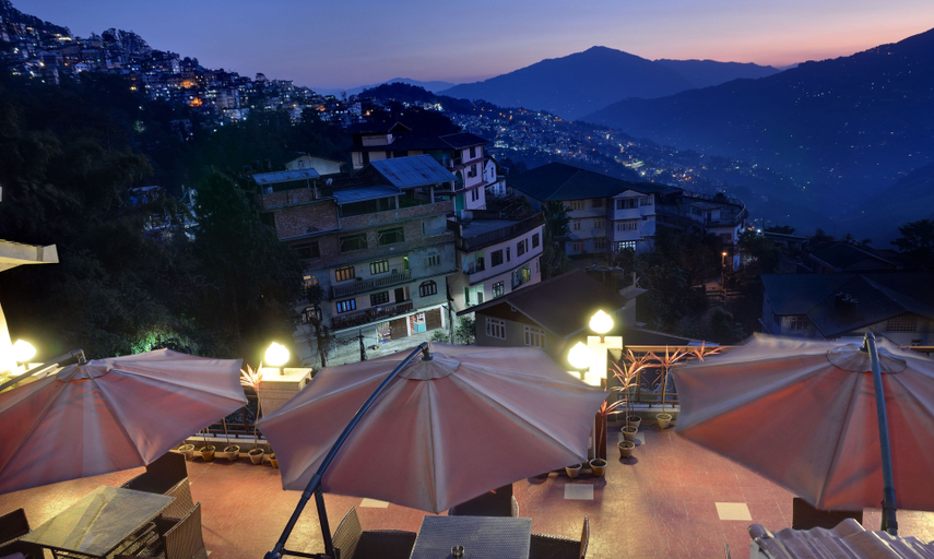 Others 5, Summit Golden Crescent, East Sikkim
