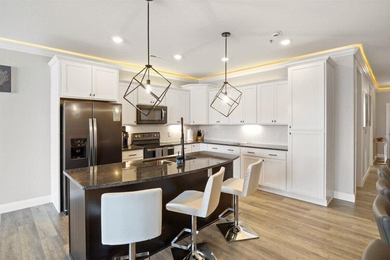 Private kitchen 4, New Topsider Condo With Boat Slip, Camden